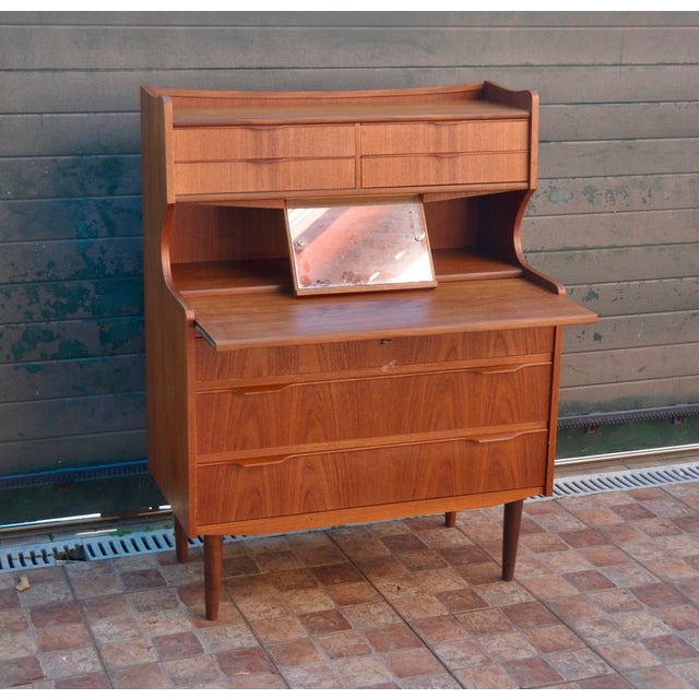 Danish Desktop in Teak with Mirror, 1960s For Sale - Image 4 of 17