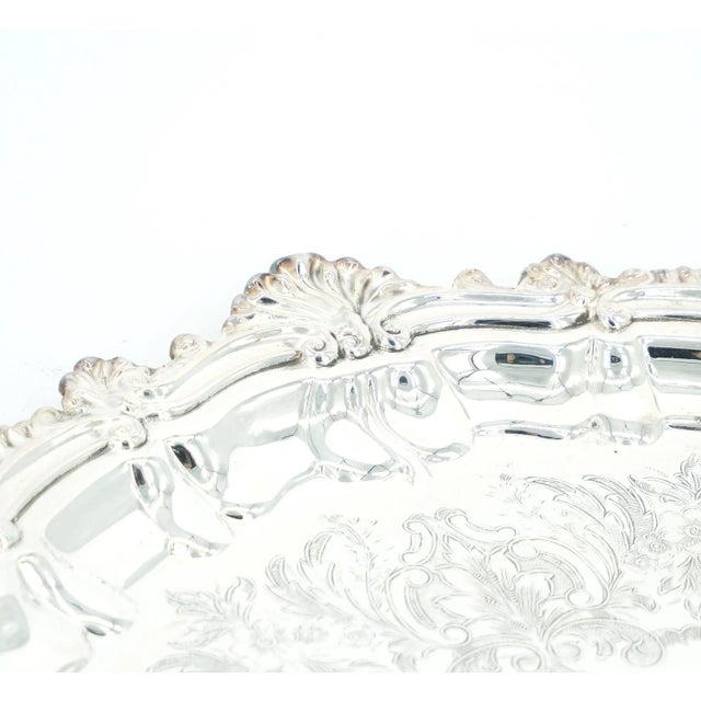 Sheffield Silver Co. English Sheffield Silver Plate / Engraved Interior Round Serving Tray For Sale - Image 4 of 9
