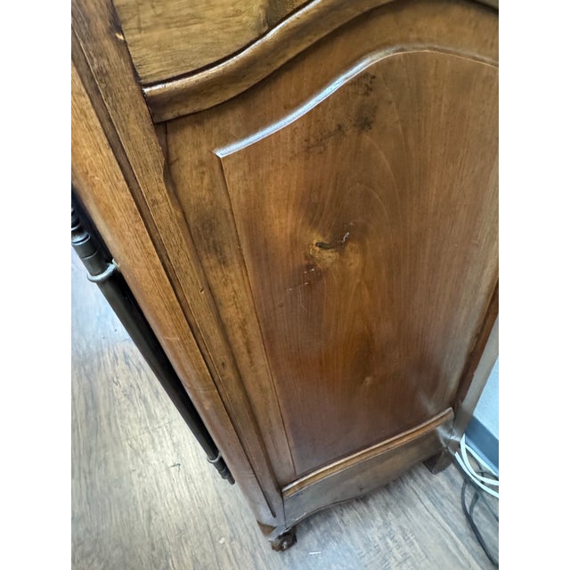 1920s Early 20th-Century French Provincial Carved Walnut Enfilade Buffet For Sale - Image 5 of 12