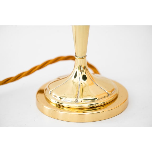 Brass polished and stove enameled The glass sticks are replaced ( new ) European Plug (up to 250V).The wiring of this item...