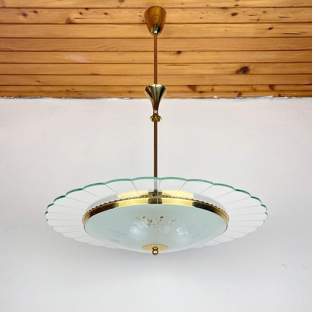 1940s Vintage Disk Chandelier attributed to Pietro Chiesa for Fontana Arte, Italy, 1940s For Sale - Image 5 of 18