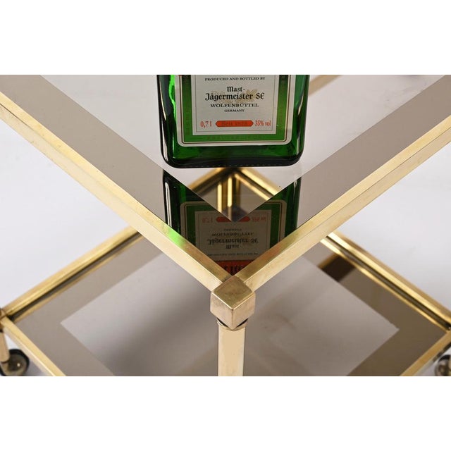 Brass Mirrored Border Nesting Tables with Glass Top from Maison Jansen, 1970s, Set of 2 For Sale - Image 15 of 18