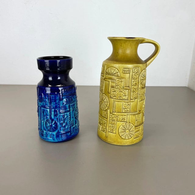 Set of 2 original vintage 1970s pottery ceramic vases made in germany. High quality german production with surface...
