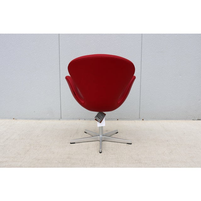 Metal Danish Mid-Century Modern Arne Jacobsen for Fritz Hansen Red Leather Swan Chair, New For Sale - Image 7 of 18