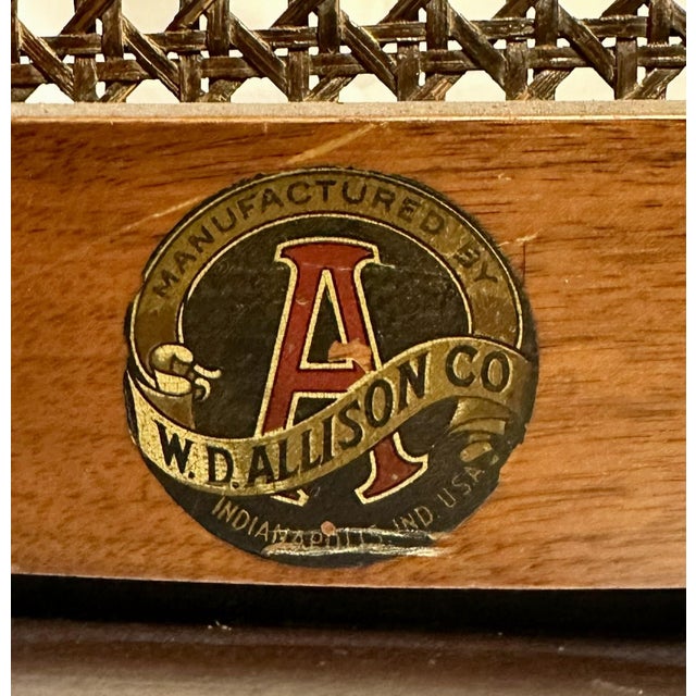 Early 20th Century Prairie School W. D. Allison. Physicians Examination Chair For Sale - Image 10 of 11