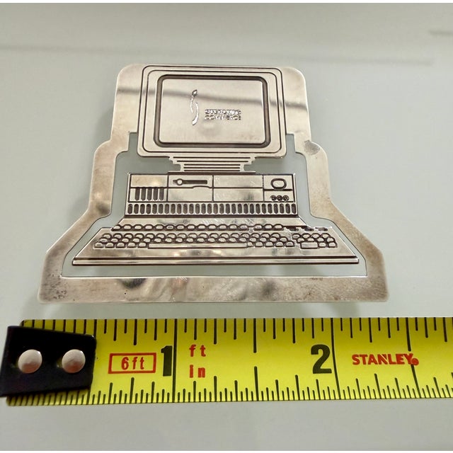 Silver Retro 1990's Tiffany & Co. Sterling Desktop Computer Paperclip Style Bookmark With Bag For Sale - Image 8 of 16