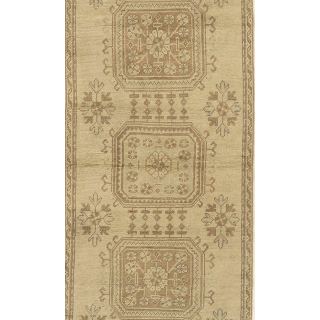 1940s Vintage Circa 1940 Turkish Oushak Runner 2ft 10in X 11ft For Sale - Image 5 of 7