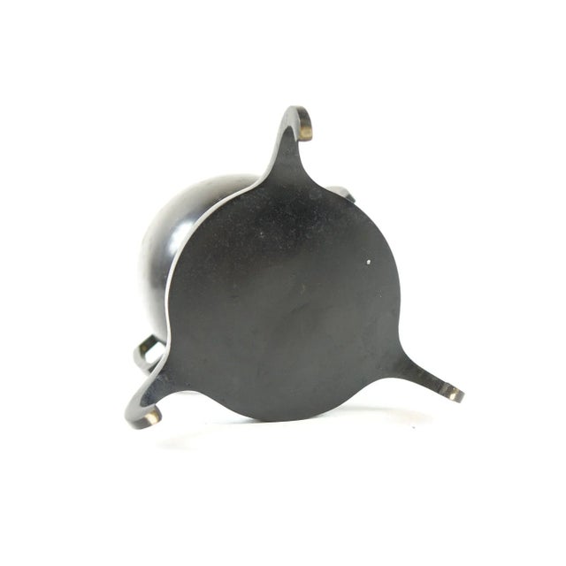 Mid 19th Century Japanese Bronze Tripod Vase For Sale - Image 4 of 5