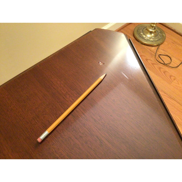 1990s Hickory Chair Drop Leaf Handkerchief Side Table For Sale - Image 12 of 12