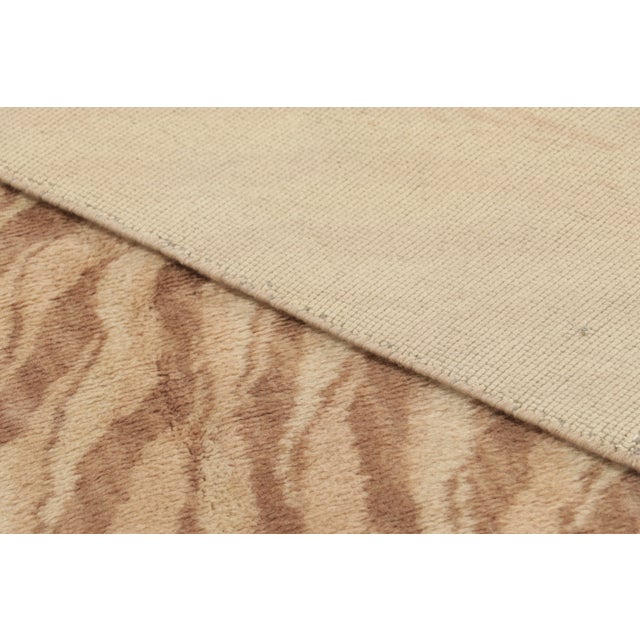 Antique 20th Century Savonnerie Rug With Diagonal Stripes in Beige & Brown - Rug & Kilim For Sale - Image 9 of 9