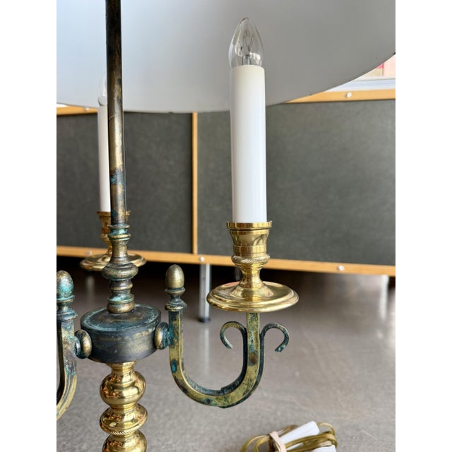 Vintage Brass Verdigris Three-Light Bouillotte Table Lamp Neoclassical Hollywood Regency Style For Sale In Las Vegas - Image 6 of 16