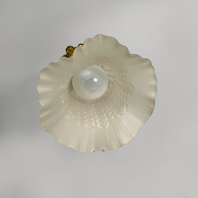 Italian Art Deco Flower-Shaped Wall Lamp in Brass and Glass, 1950s For Sale - Image 9 of 18