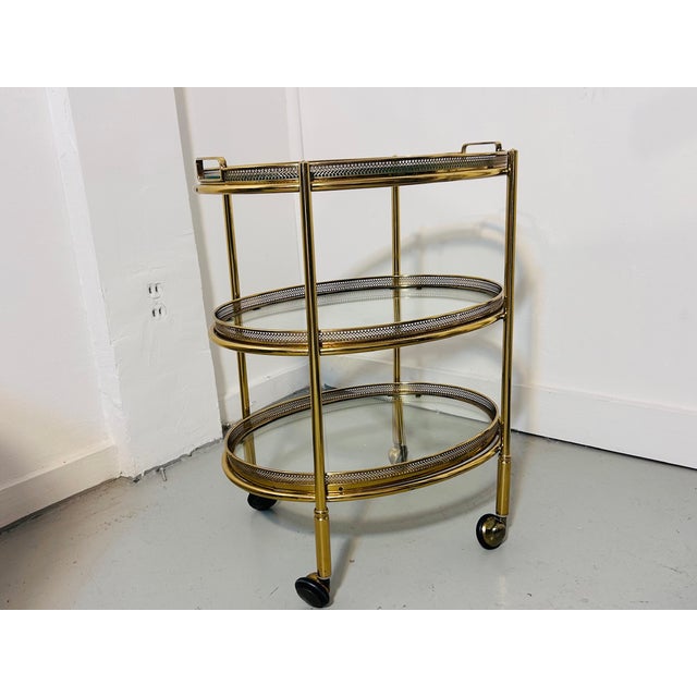 Maison Jansen Petite Bar Cart in Brass and Glass From Maison Jansen, France, 1960s Unmarked For Sale - Image 4 of 15