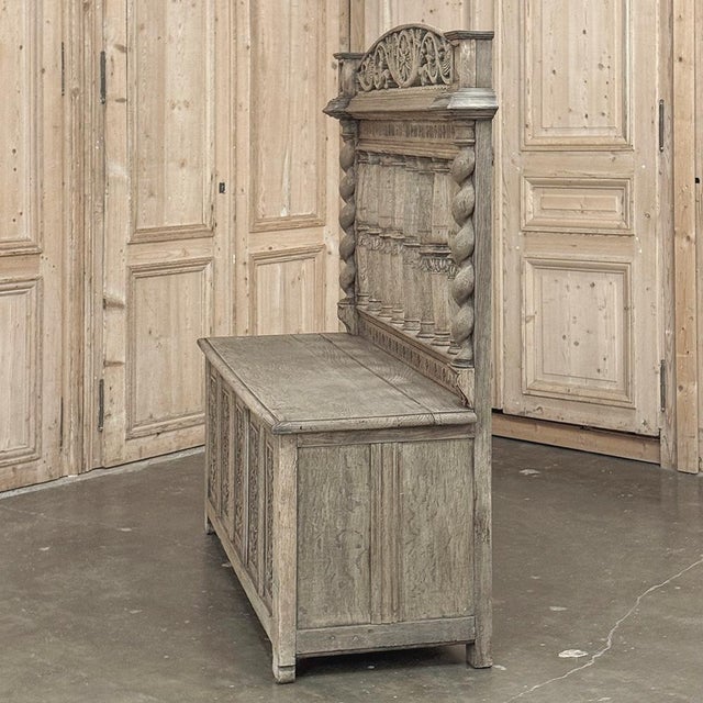 19th Century French Renaissance Barley Twist Stripped Oak Hall Bench Trunk For Sale - Image 10 of 17
