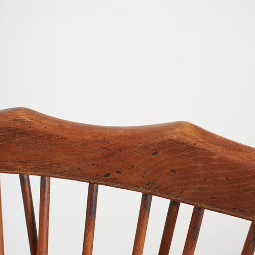 English Windsor Chair in Wood For Sale - Image 10 of 14
