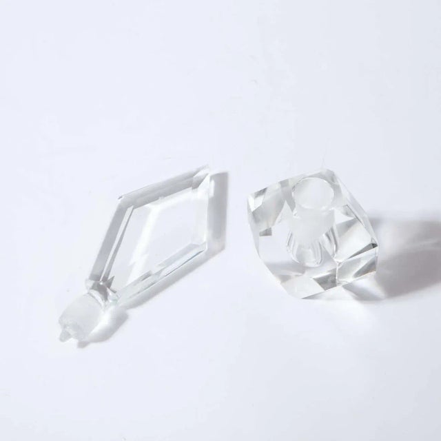 1940s Hollywood Regency Faceted Translucent Crystal Perfume Bottle For Sale - Image 9 of 10