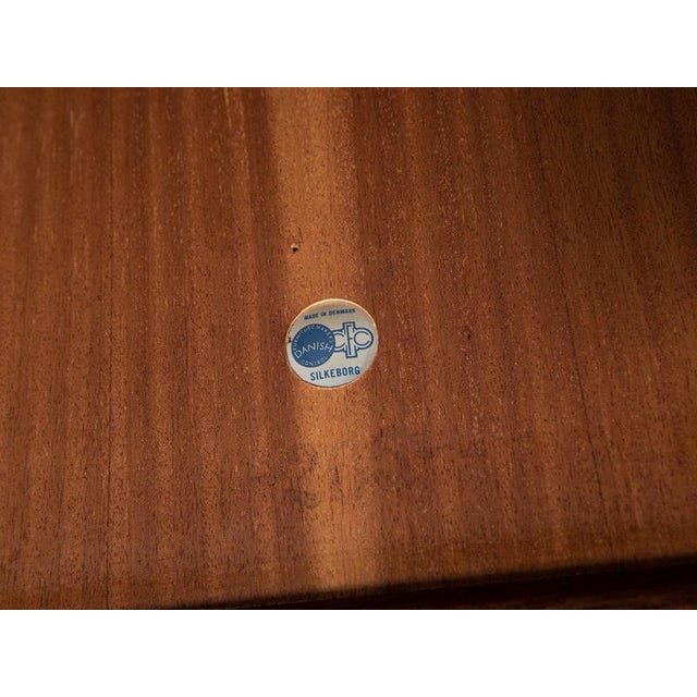 Mid-Century Danish Smile Coffee Table in Teak by Johannes Andersen for Silkeborg For Sale - Image 10 of 11