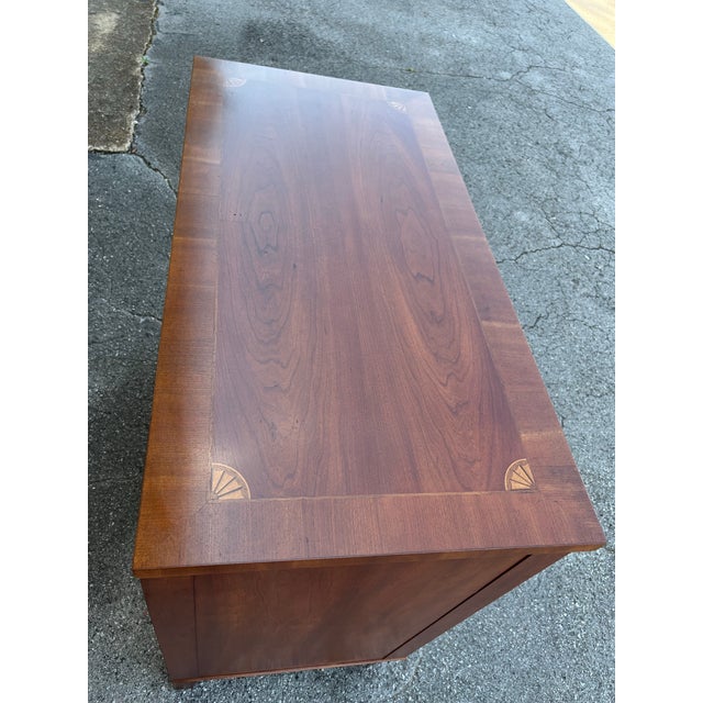 Traditional Hekman Bachelors Chest For Sale - Image 3 of 11