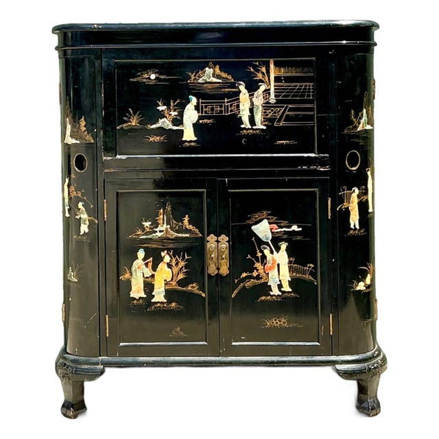 Vintage Black Lacquered Chinoiserie Dry Bar For Sale
