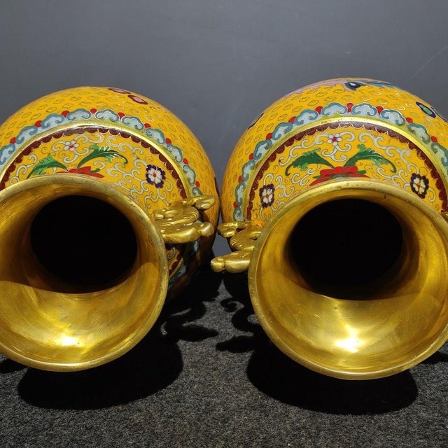 Mid 20th Century Pair of Monumental Chinese Yellow Cloisonné Dragon & Phoenix Vases - 24.7 LBS Total For Sale - Image 5 of 10