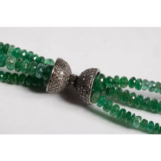Deborah Lockhart Phillips Beaded Faceted Emerald and Diamond Bracelet For Sale - Image 4 of 8