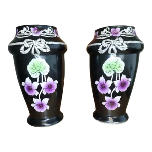 Shelley 1920s Violette Vases Pair