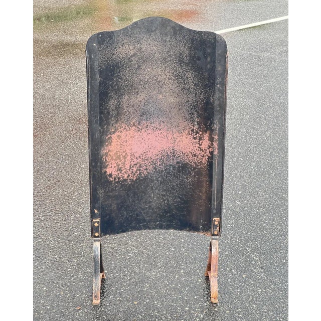 Black Art Deco Fire Screen in Painted Metal, Early 20th Century For Sale - Image 8 of 10