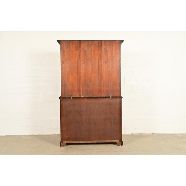 Kittinger Georgian Carved Mahogany Breakfront Bookcase Cabinet For Sale - Image 17 of 18