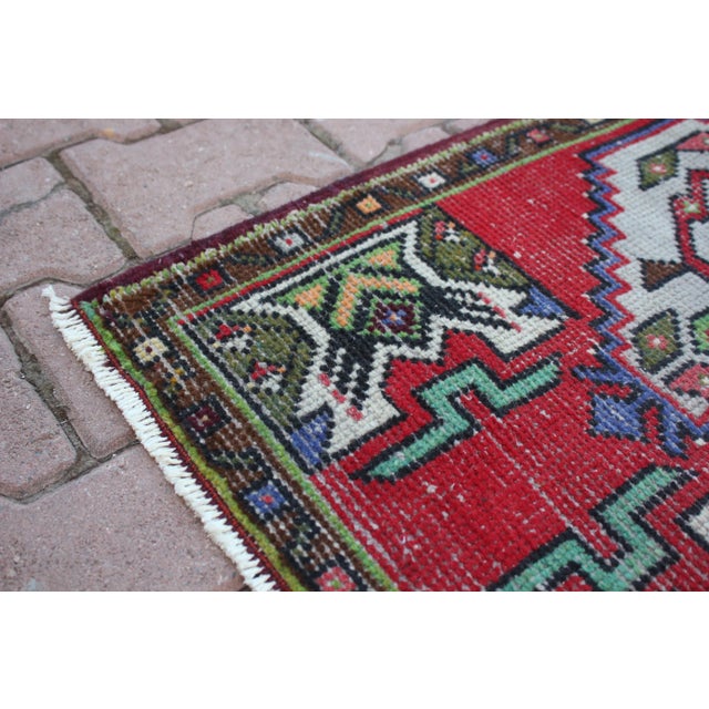 1950s Turkish Vintage Hand Knotted Geometric Doormat Rug For Sale In Sacramento - Image 6 of 13