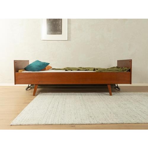 Mid-Century Folding Bed, 1960s For Sale - Image 4 of 17