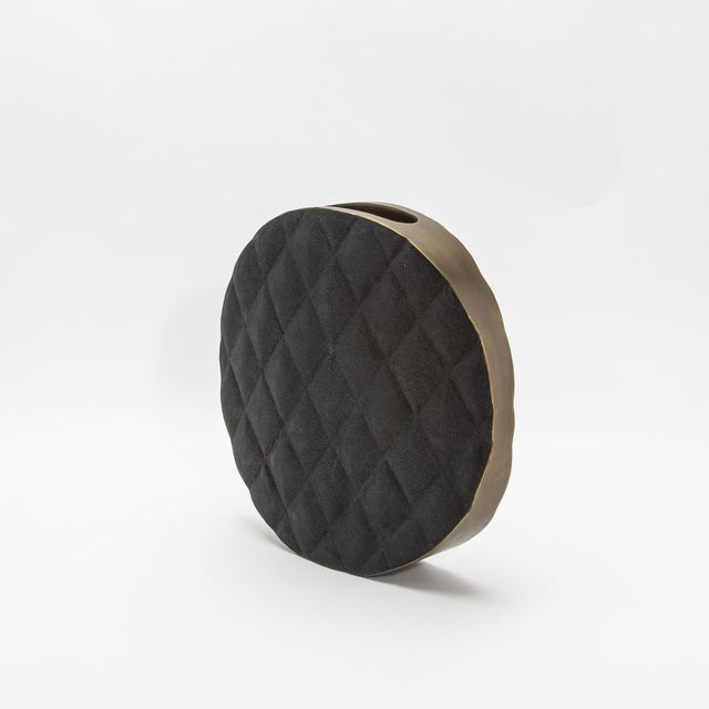 Kifu Paris Modern Quilted Vase in Black Shagreen With Brass Details by Kifu Paris For Sale - Image 4 of 11