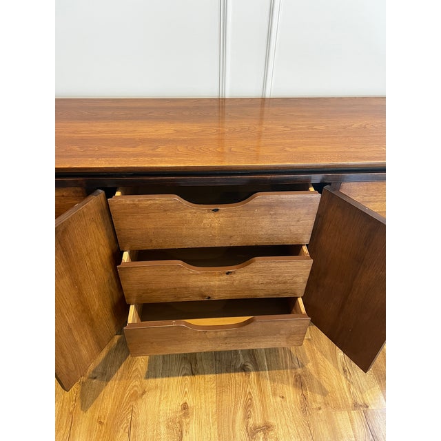 Vintage Mid-Century Modern Chin Hua Style Credenza Sideboard Cabinet Long Dresser by Lane Furniture For Sale - Image 13 of 17