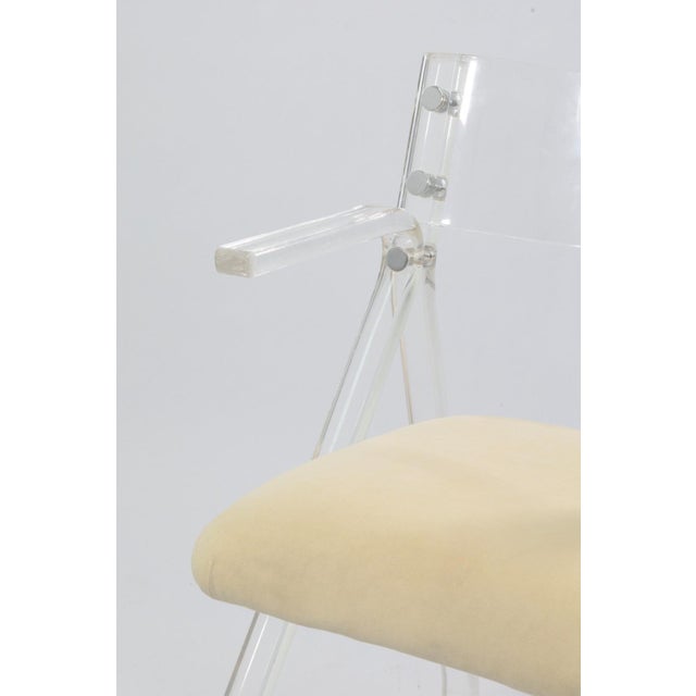 Postmodern Lucite and Chrome Table With Set of 4 Chairs by Vivid of Los Angeles For Sale In Detroit - Image 6 of 7