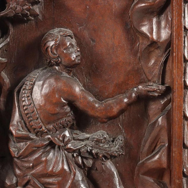 Baroque Praying Desk in Walnut For Sale - Image 4 of 13