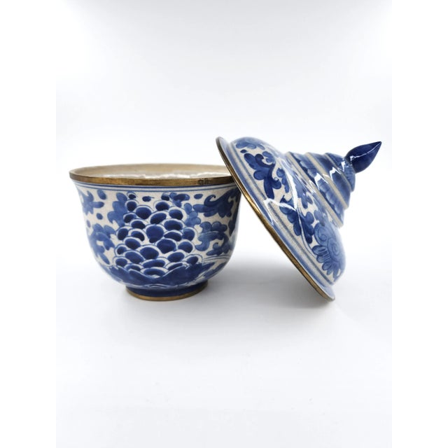 Mid-Century Modern Mid-20th Century Jingdezhen China, Blue and White Covered Pagoda Jar With Brass Bands and Shunzhi Seal Mark For Sale - Image 3 of 12