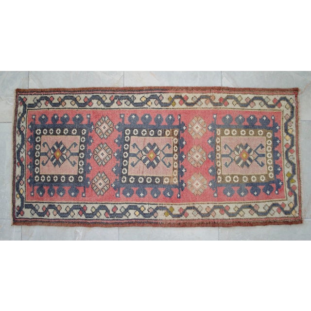1970s Hand Knotted Door Mat, Entryway Rug, Bath Mat, Kitchen Decor, Small Rug, Turkish Rug - 1′10″ × 3′10″ For Sale - Image 5 of 6