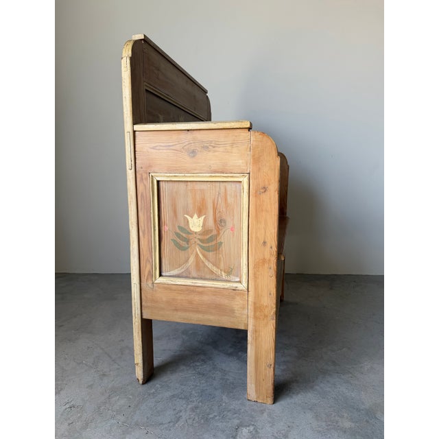 Antique Hand-Painted Folk Art Wooden Settle Bench With Floral Motifs For Sale - Image 10 of 12