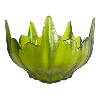 Vintage Viking Art Glass "Epic Stockholm" Spiked Lotus Bowl in Green For Sale