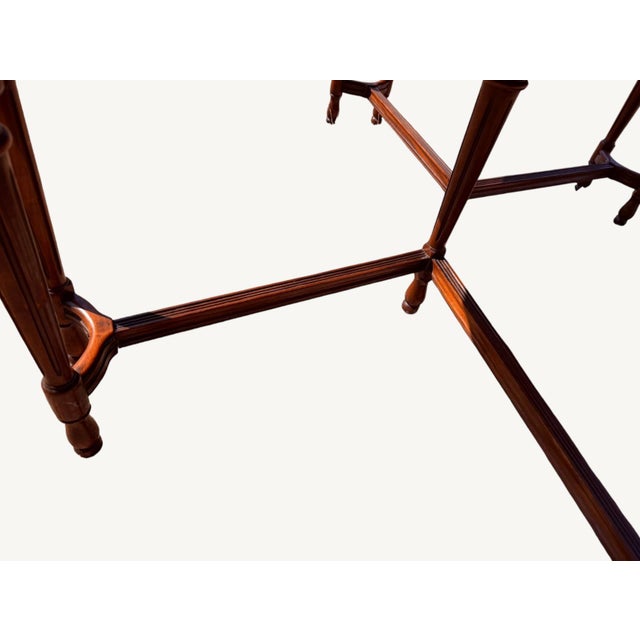 Antique 1920s Federal Hepplewhite Walnut Dining Table 16" Leaf Self-Storing For Sale In Dallas - Image 6 of 18