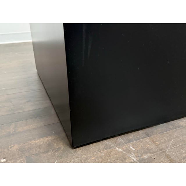 Jay Scotts Montroy Fiberglass Planter For Sale - Image 10 of 12