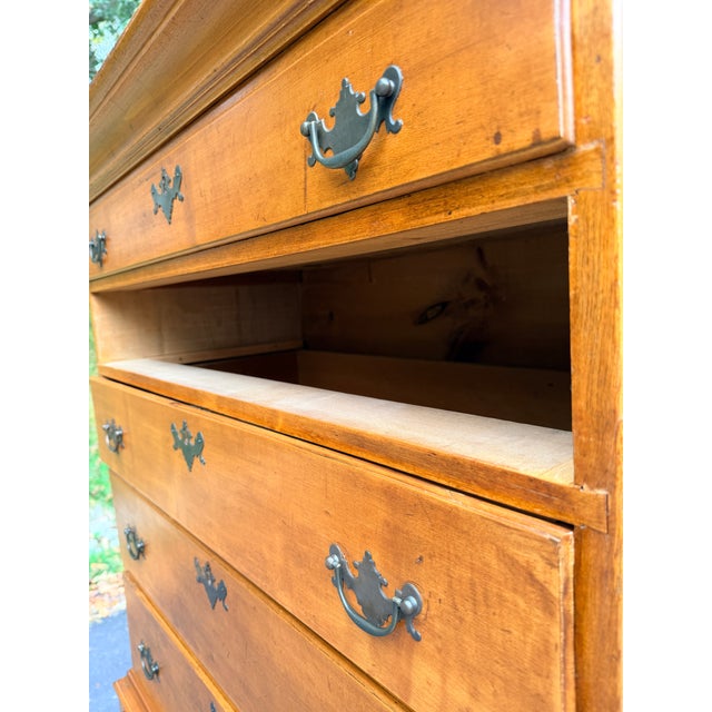 18th Century New England Queen Anne Maple Highboy For Sale - Image 9 of 12