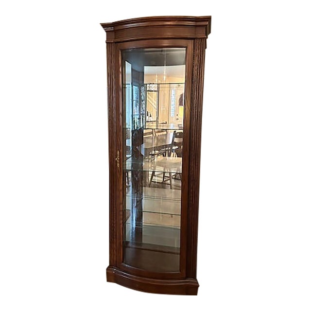 1990s Jasper Cabinet Company Traditional Walnut and Glass Curio Cabinet With Interior Lighting For Sale