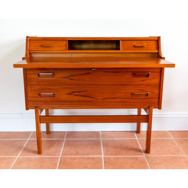 Mid-Century Danish Bureau Desk by Arne Wahl Iversen, 1960s For Sale - Image 17 of 18