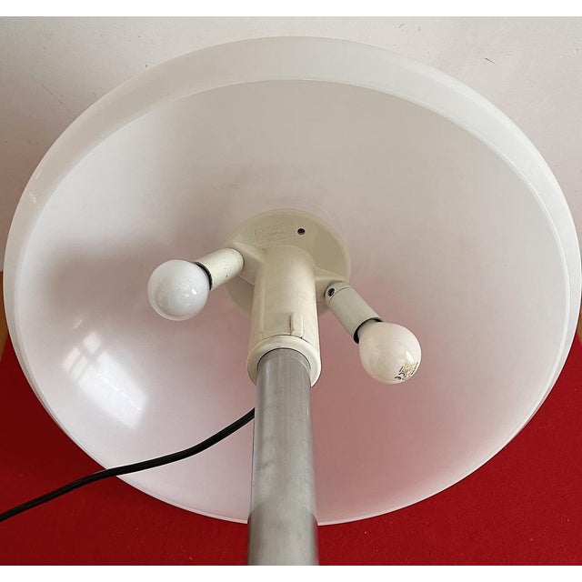 Ivory Lamp from iGuzzini, 1970s For Sale - Image 8 of 16