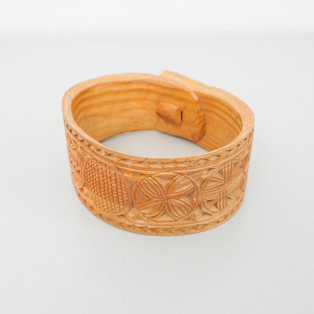 Rustic Rustic Hand Carved Goat Bell, 1950 For Sale - Image 3 of 11