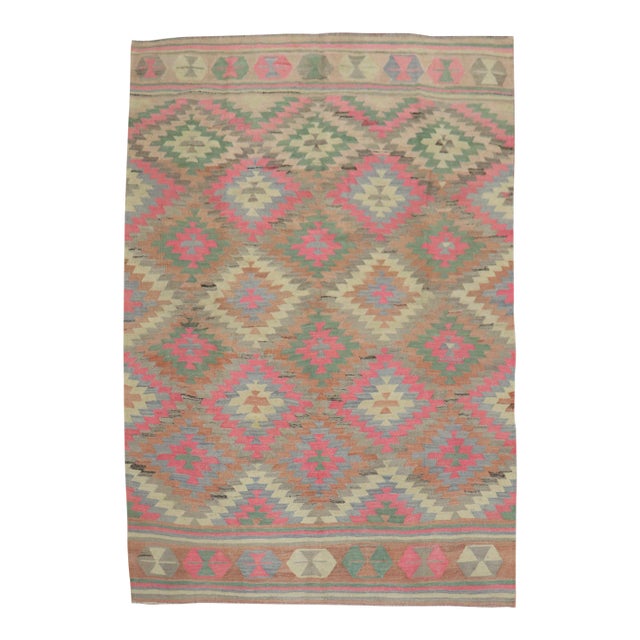 Vintage Bright Pink Turkish Kilim - 6'8" x 9'3" For Sale