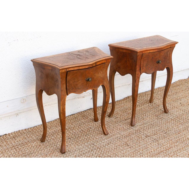Mid 20th Century Pair of Mid Century Burr Walnut Italian Nightstands For Sale - Image 5 of 12