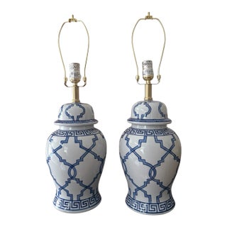 Chinoiserie Blue and White Ginger Jar Table Lamps | Coastal Decor - Pair of Two (2) For Sale
