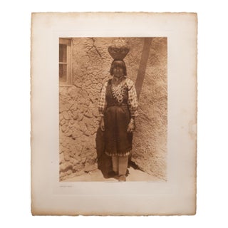 Edward S. Curtis, Suati-Sia Pueblo, Photogravure 1925 For Sale