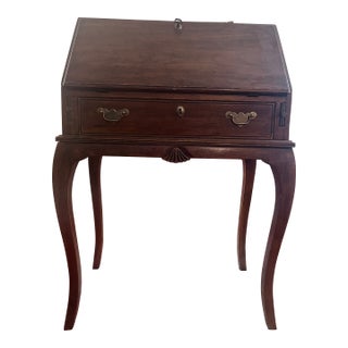 Vintage Davis Cabinet Co. Solid Wood Chippendale Style Slant Front Secretary Desk For Sale